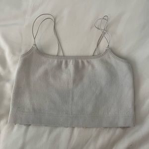 Super trendy white tank top from Hollister